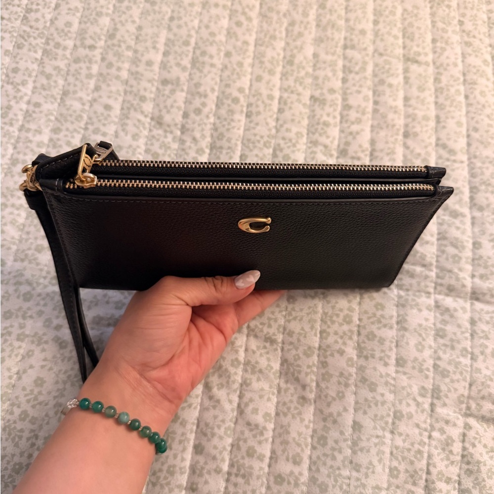 Coach Wristlet - Picture 4 of 4